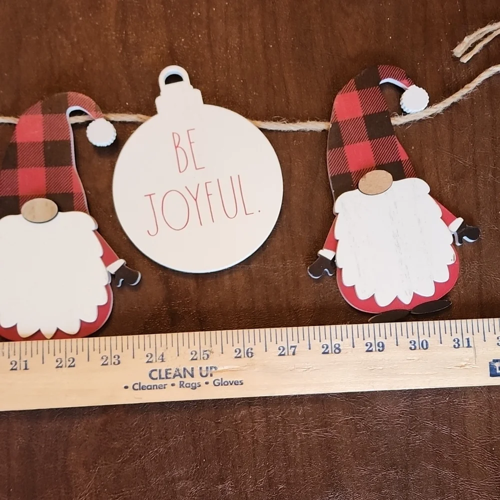 Gnome garland by Rae dunn